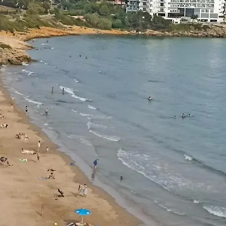 Brisas Del Mar سالو